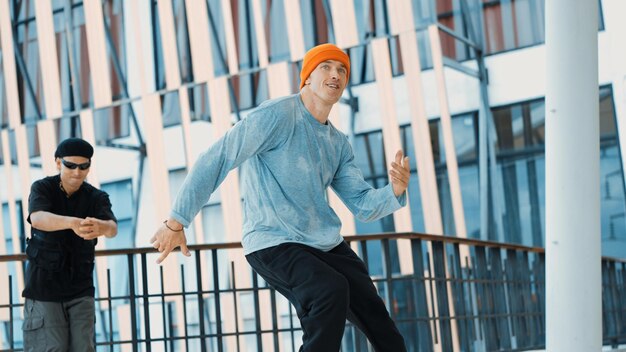 Как вывести деньги с Marathonbet через iOS приложение